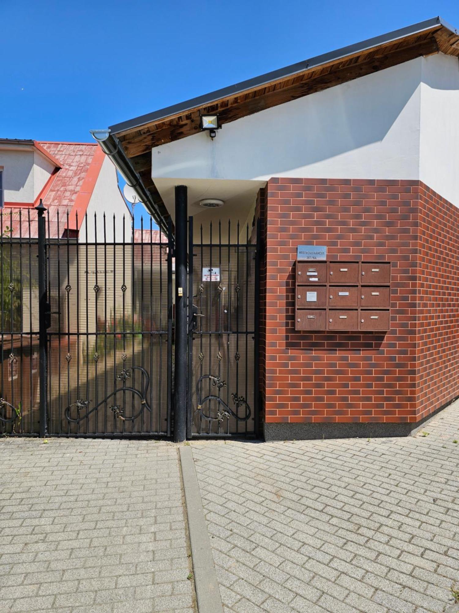 Olomouc New3 Apartamento Exterior foto